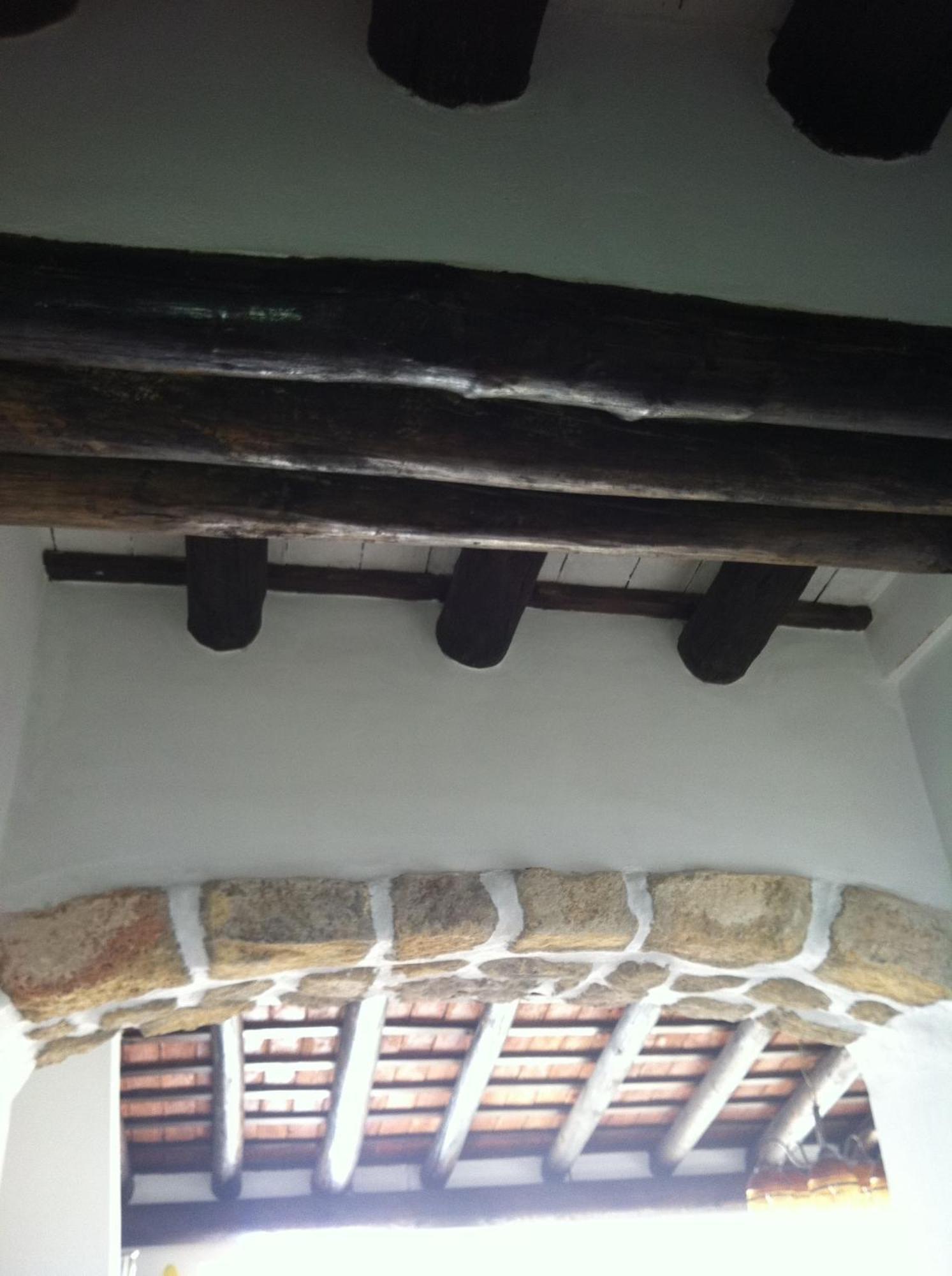Casa La Agueda Y Robledo *